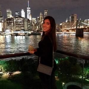 Meet your Posher, Vanessa